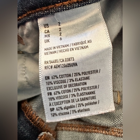 American Eagle Jean Skirt - Picture 5 of 10